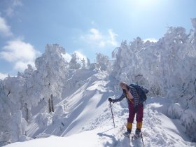 笑顔のお姉さん