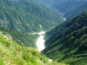 石転沢が見える