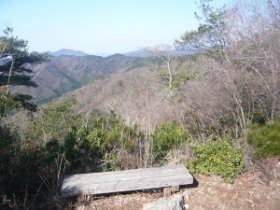 尾根に乗りました