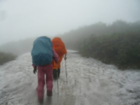 雪渓がでてきました。